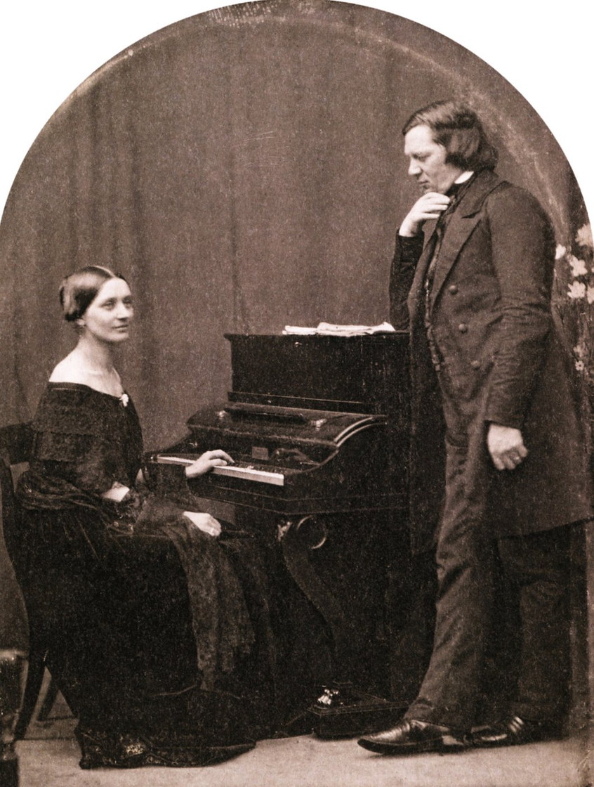 Clara Schumann au piano, avec Robert - daguerréotype, 1850